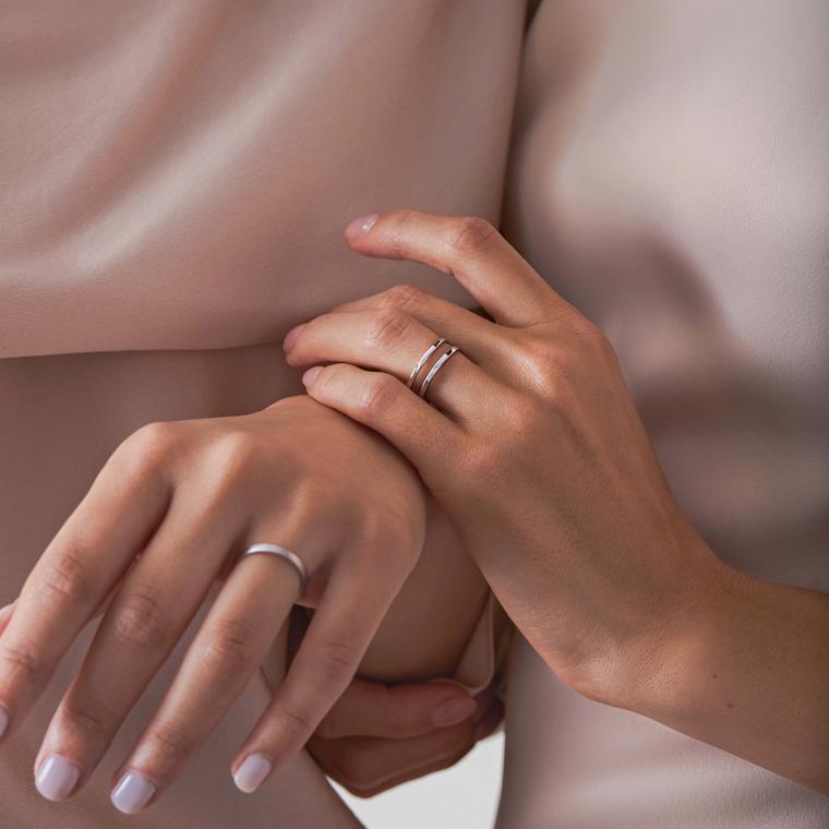 《我们响铃》作者：玛丽·马斯