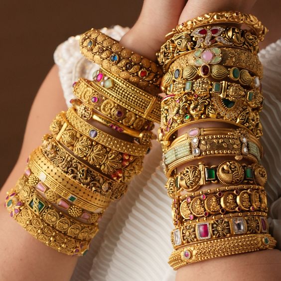 gold kangan designs
