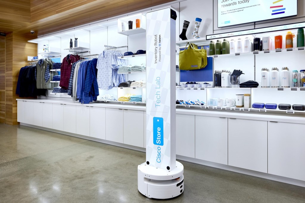 思科在其企业商店中彻底改变了时尚和技术