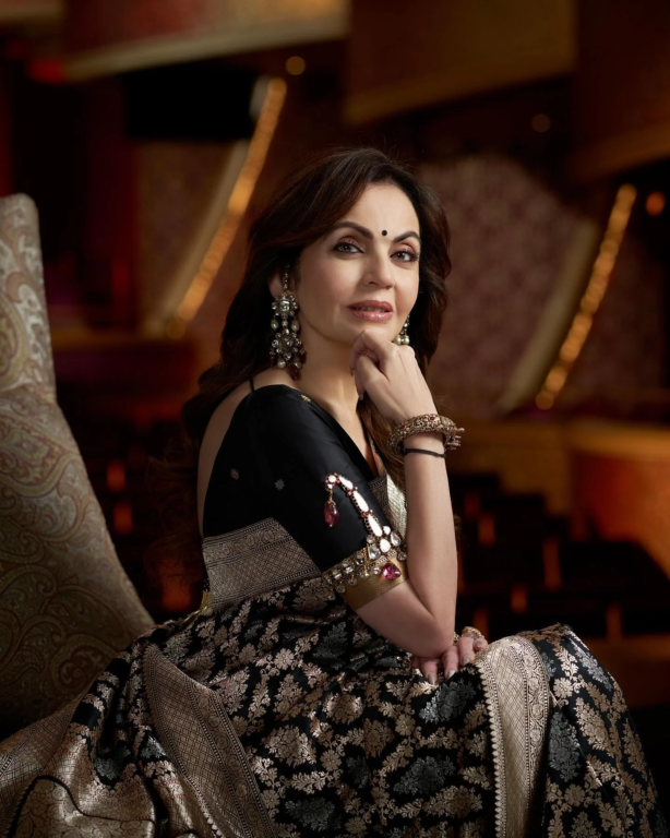 Mughal Sarpech and Nita Ambani