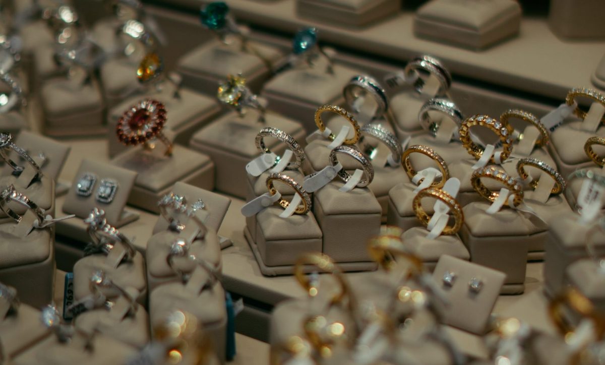 尽管下降 23%，Gemfields 仍创历史第二高收入