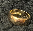 接受任何人可以提供的有关此戒指的任何信息。