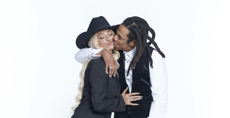 Jay Z 为 Beyoncé 的黄金派对戴上戒指