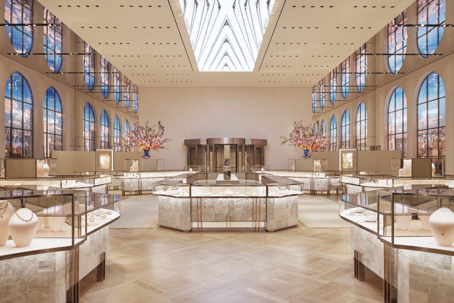 World's greatest showrooms 23037 press tiffany nyc 4 18 22 floor1 shot02 layered cv 1