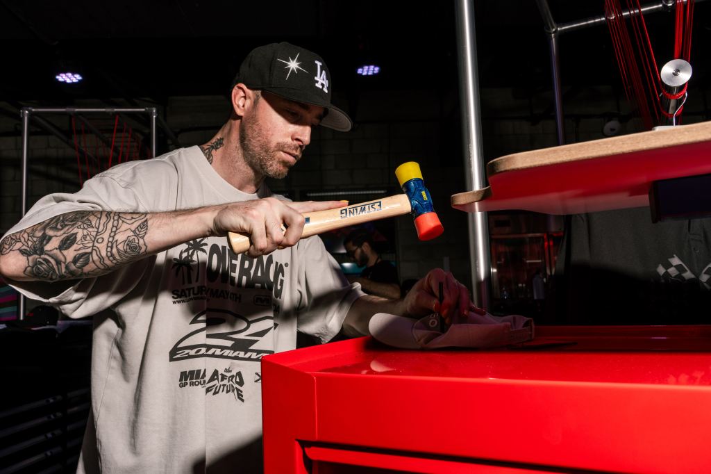 Hugo 采用 F1 等运动来吸引年轻客户