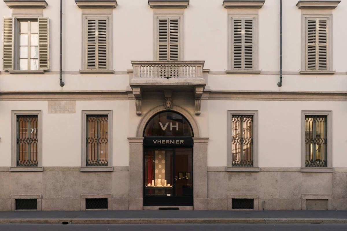 历峰集团收购意大利珠宝公司 Vhernier