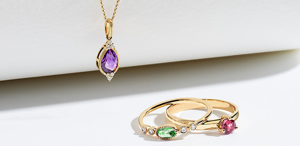 按月份划分的生日石：找出适合您的 -