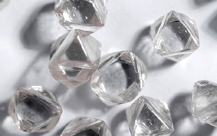 De Beers: Industry Needs Extra Year to Adapt to G7 Sanctions