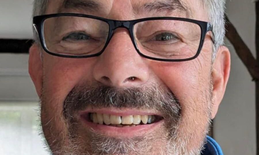 Just Diamonds 正在扩大其销售专业团队