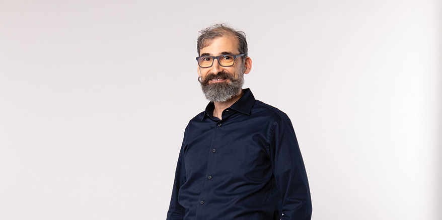 威斯康星州定制珠宝商 10 岁时就上瘾了