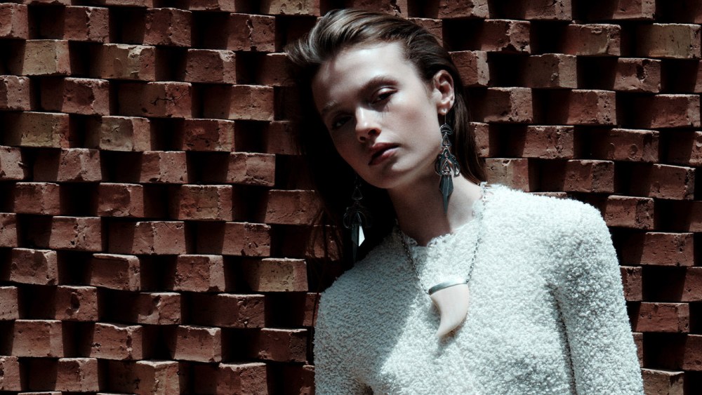 Isabel Marant 2025 度假系列及回顾：边缘元素