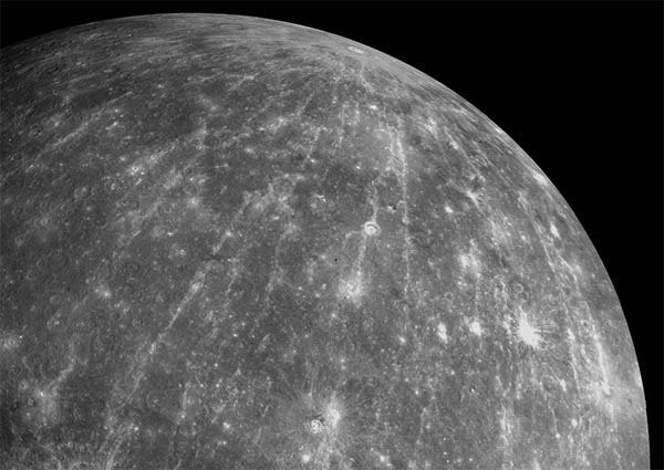 研究表明水星的内部和外部可能都充满了钻石