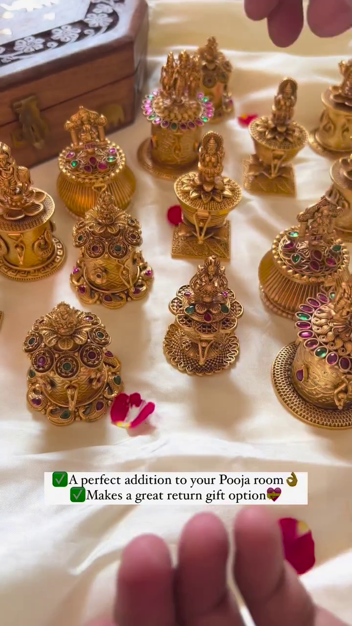 Nagas Kum Kum Box Collection From 'Happy Pique'