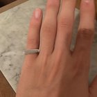 这个戒指看起来太厚了吗？