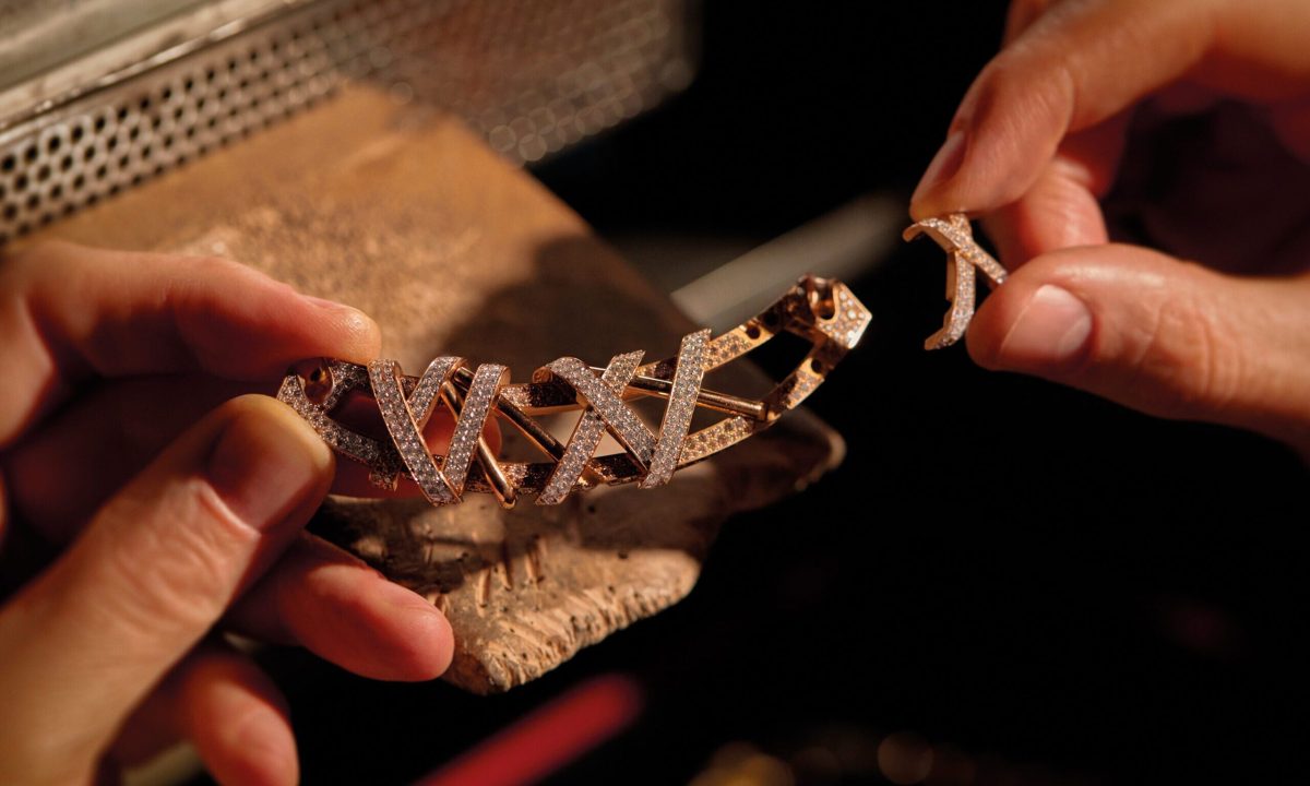 Pomellato 收购 Valenza 制备实验室