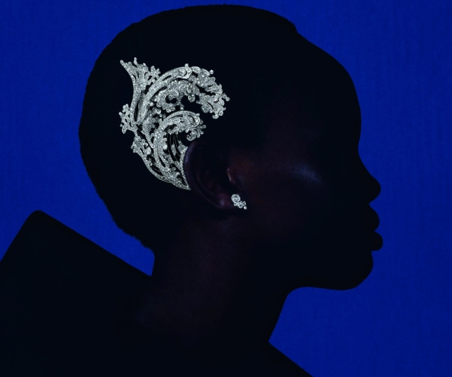 Boucheron 最新的 Carte Blanche 系列是液体黄金