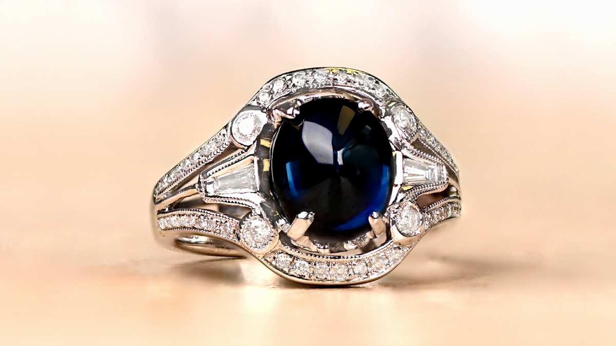 Rare Sapphire Cabochon Ring with Diamond
