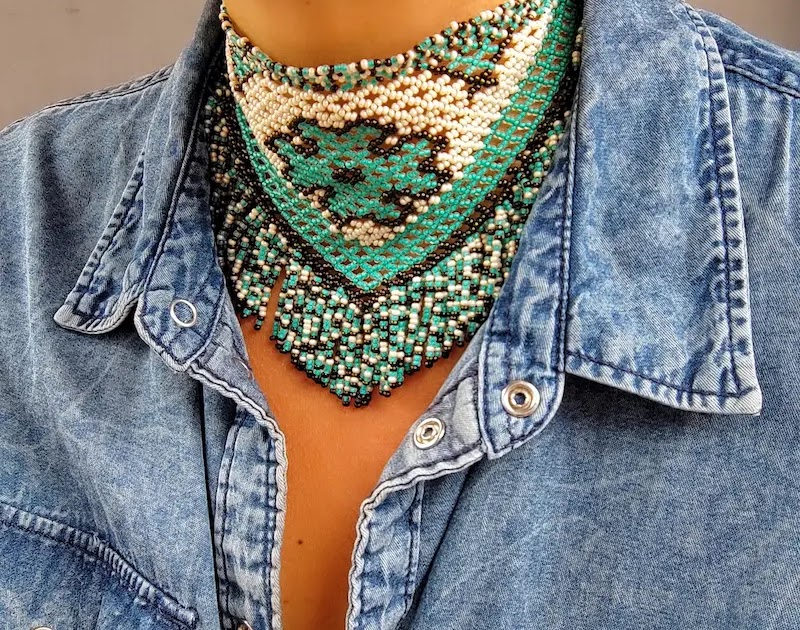 来自 ALiAHandMadeShop / The Beading Gem 的华丽串珠围巾、项链和教程