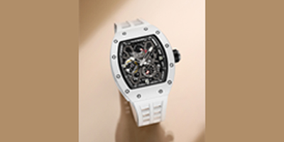 意特金钢铁集团被任命为 Tsar Bomba 手表的加拿大经销商