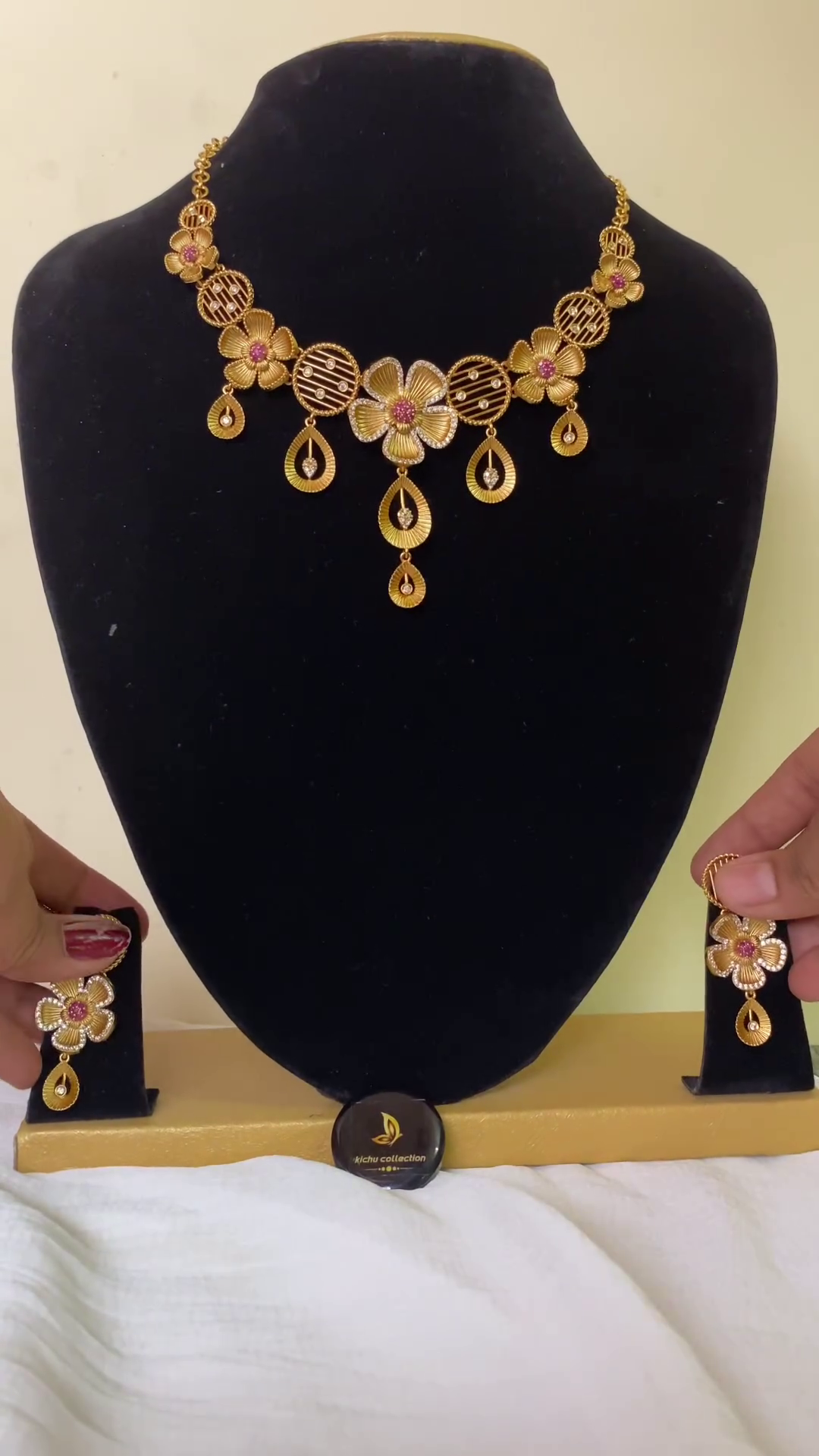Kundan Jadau Long Haram From 'Shrikanak Jewellers'