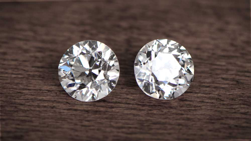 Moissanite vs. Diamond next to each other