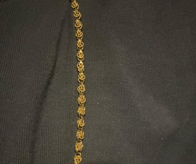 这条金链子是什么款式的？