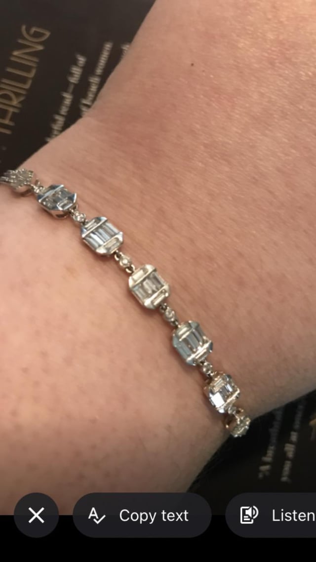 你喜欢我的手链吗？