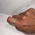 这枚 14 克拉的戒指应该卖多少钱？