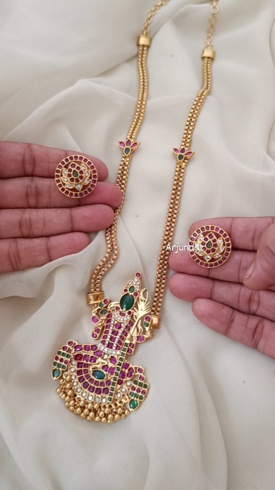 “Arjunaaz”仿 Kamakshi 长项链 • 南印度珠宝