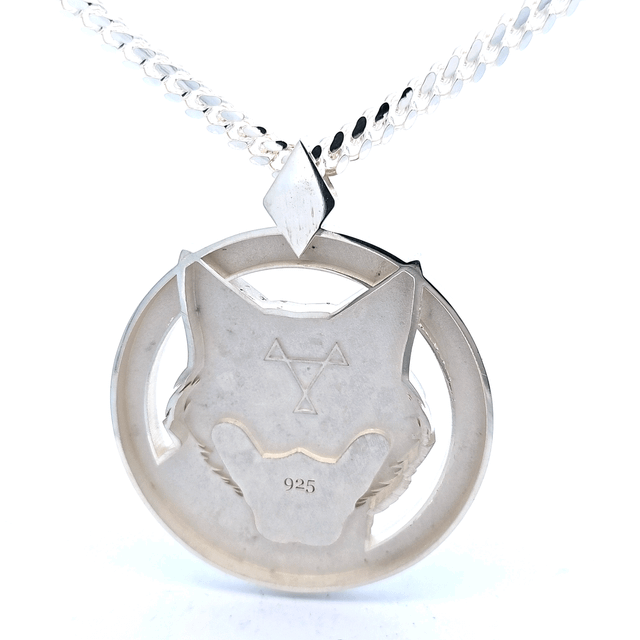 我为我所属的加密货币社区制作了这条项链。 50个小时度过得非常好！