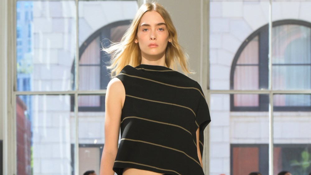 探索 2025 年春季系列