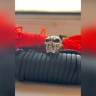 Paracord 和 Jason 毛皮刀