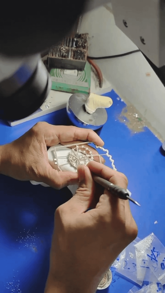 这是我制作一条 6 克拉项链的方法。你怎么认为？