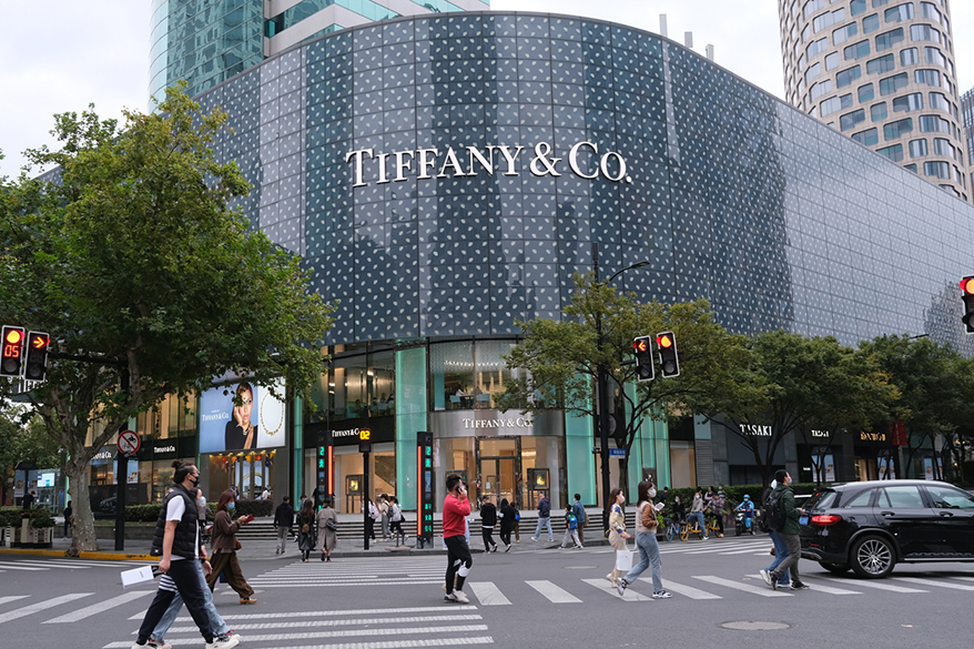 Tiffany Downsizing Shanghai Flagship: Report
