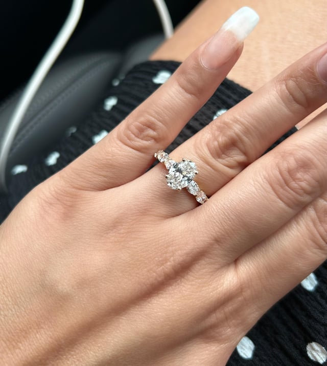 他在各方面都很完美