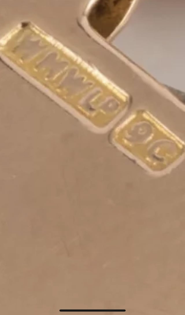 手镯的年龄？