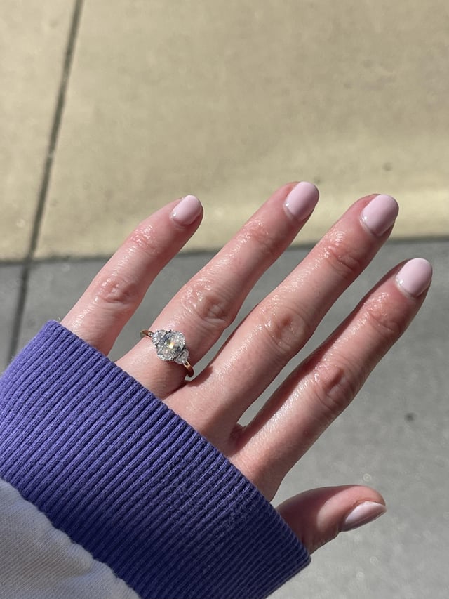 我无法停止看着他！