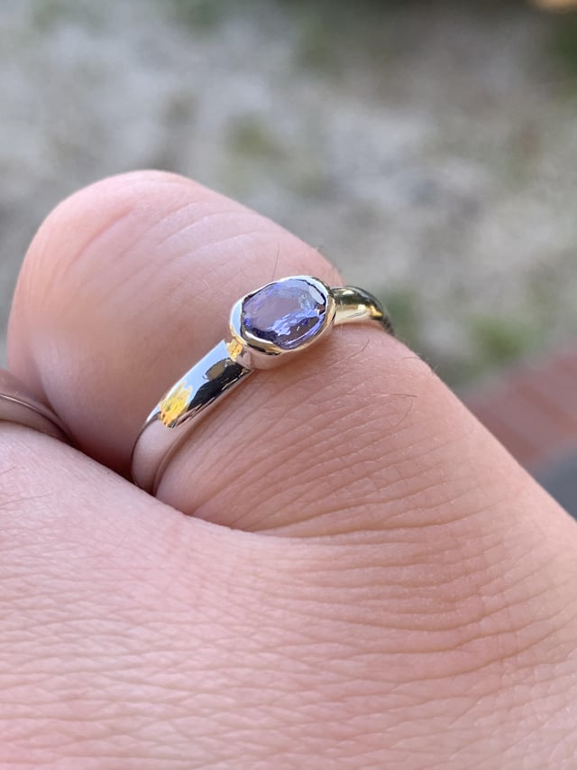 第一次搭建框架。银和坦桑石戒指。