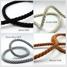 寻找项链用扭绞（编织）丝绳的来源