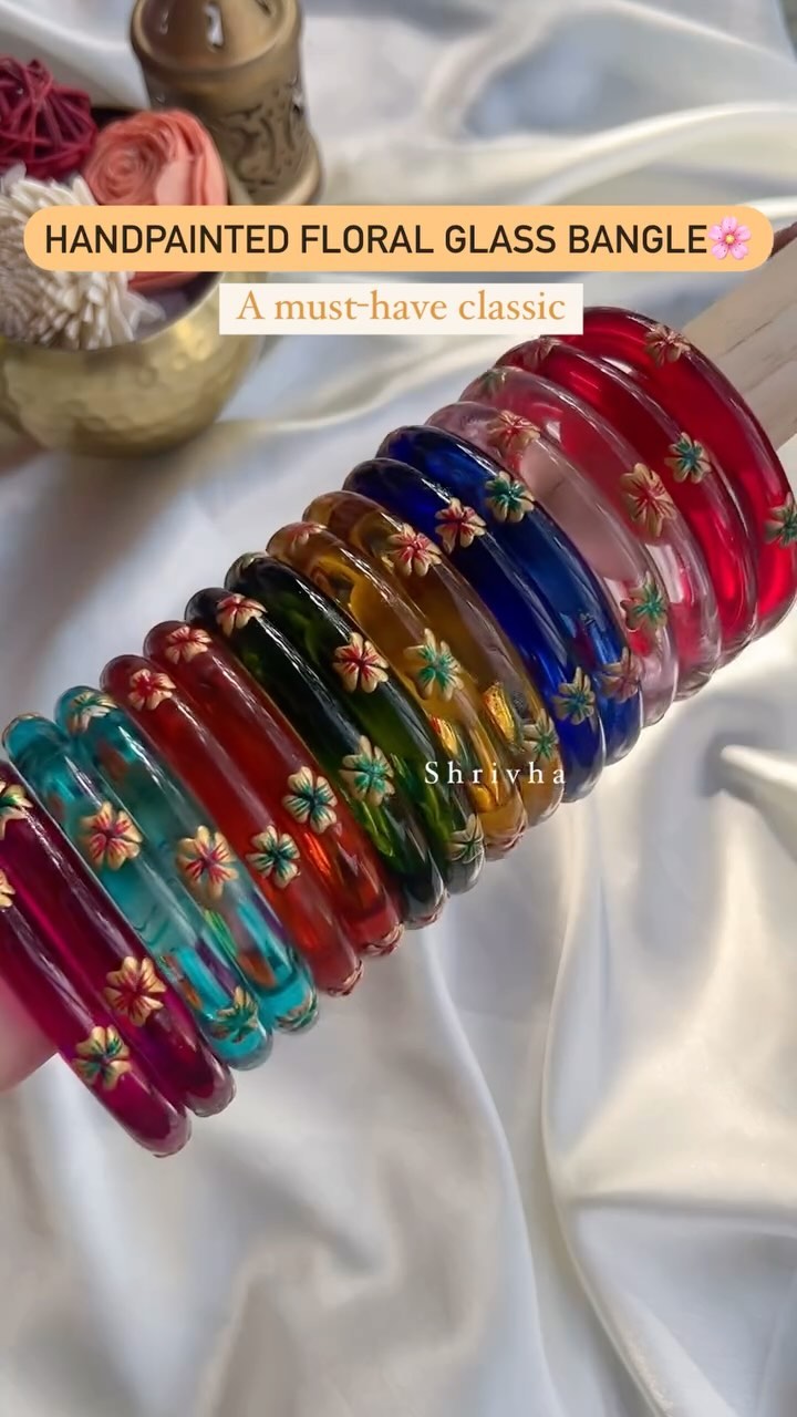 “Shrivha”手绘花卉玻璃手镯 • 南印度珠宝