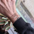 我在这里做错了什么吗，电线错误还是我应该使用订书钉？