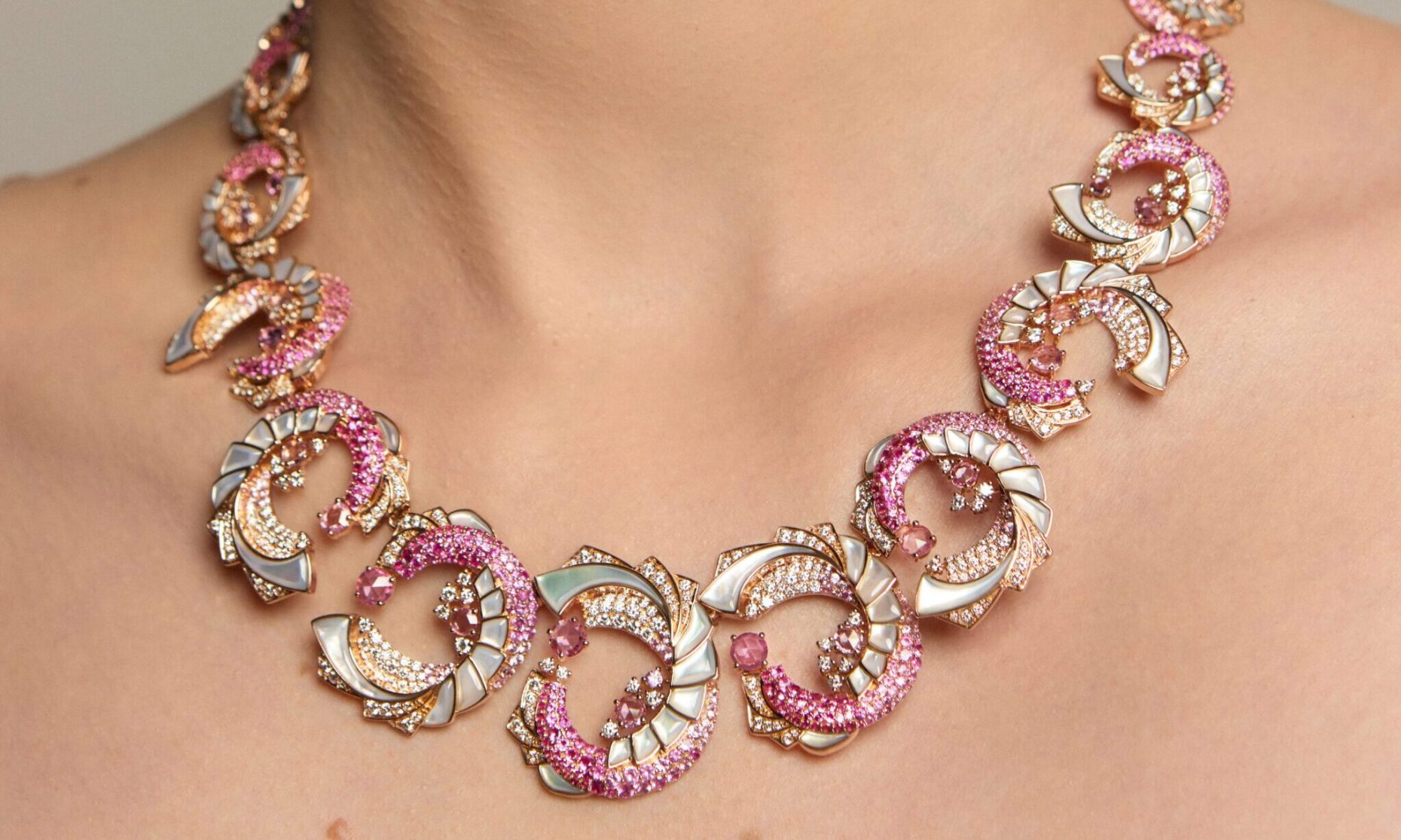 Ananya 发布华丽珠宝：第 3 卷