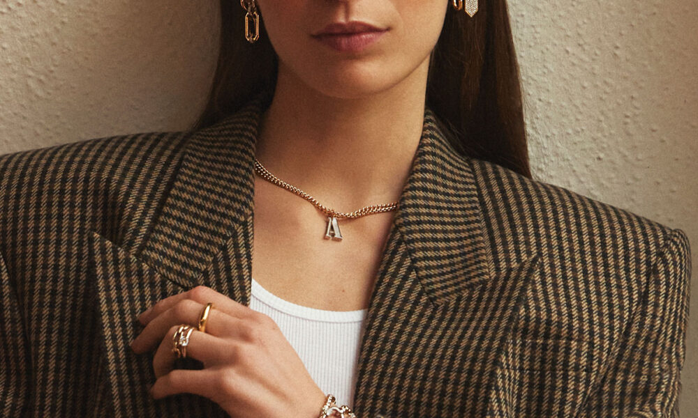 旨在收集和给予