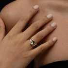 订婚戒指看起来不像我想要的