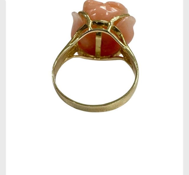 您可以选择 6 到 9.5 的尺寸