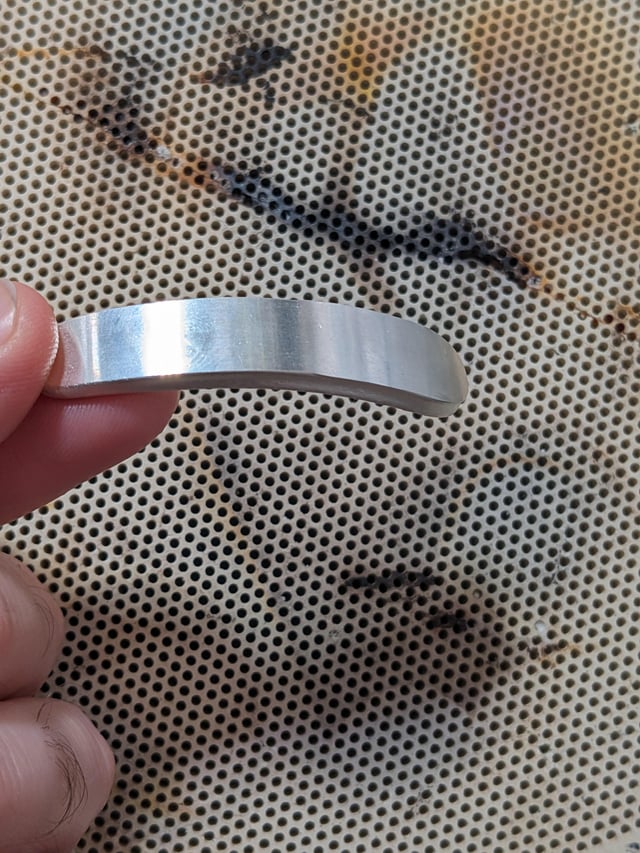 对于任何好奇的人：您可以将传统英镑与 S-88 英镑混合