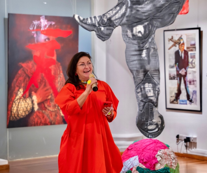 Olal'Art画廊准备推出“Duet”——对身份和联系的探索