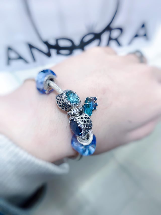 我在医院里寄给我我的朋友Swar Bandura！