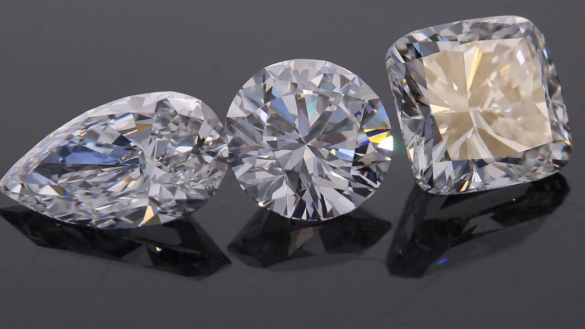 徒劳的内部钻石难度无瑕