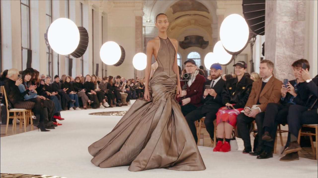 Schiaparelli Haute Couture 2025年春夏